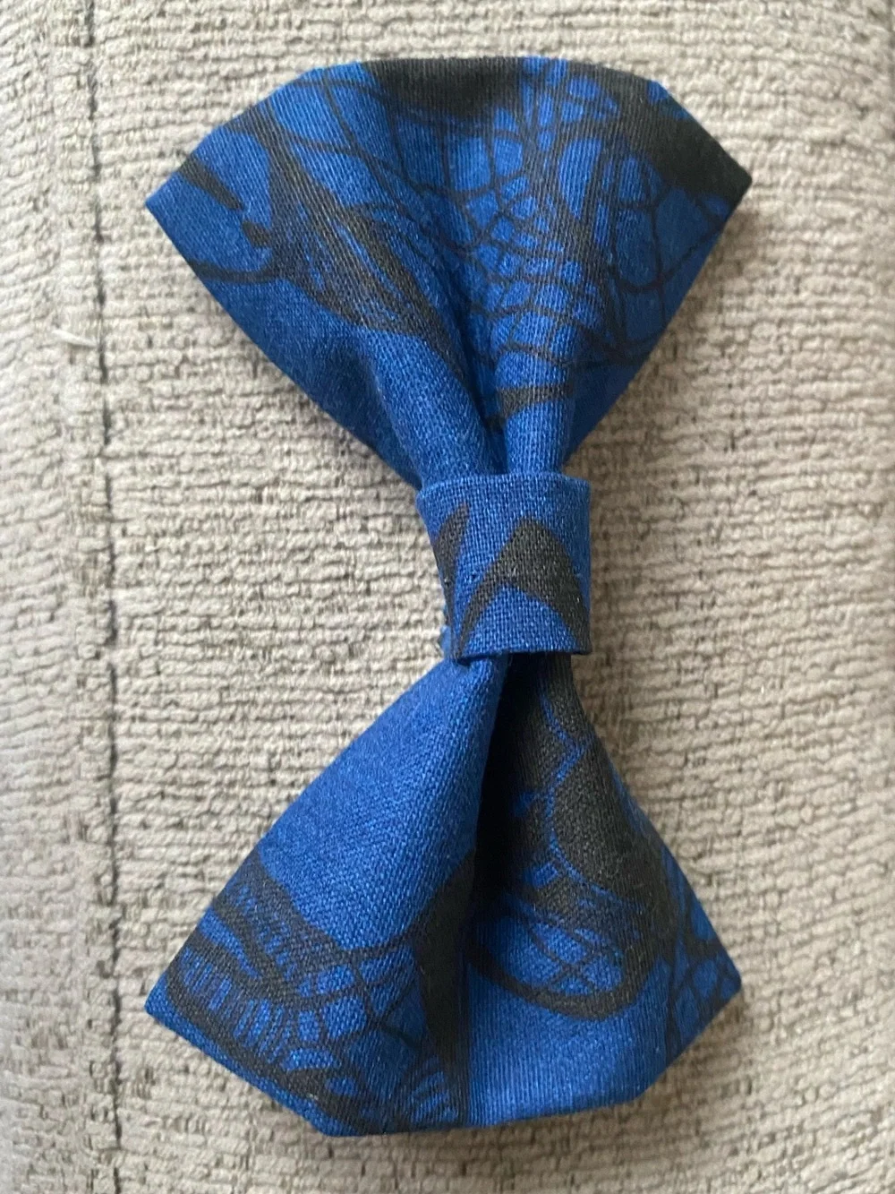 Spider-Man Blue Patterned Bow Tie - Men's Accessory